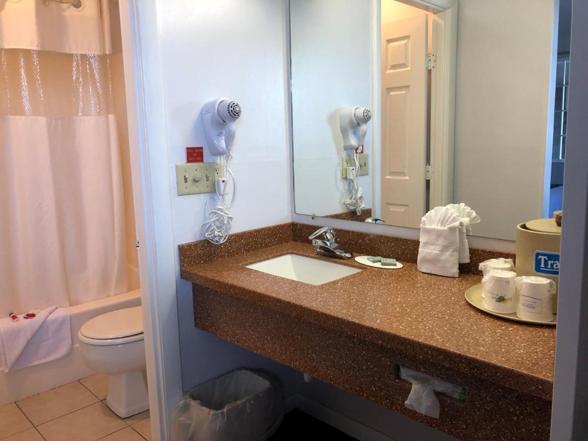 Travelodge By Wyndham Cape Cod Area West Dennis Oda fotoğraf