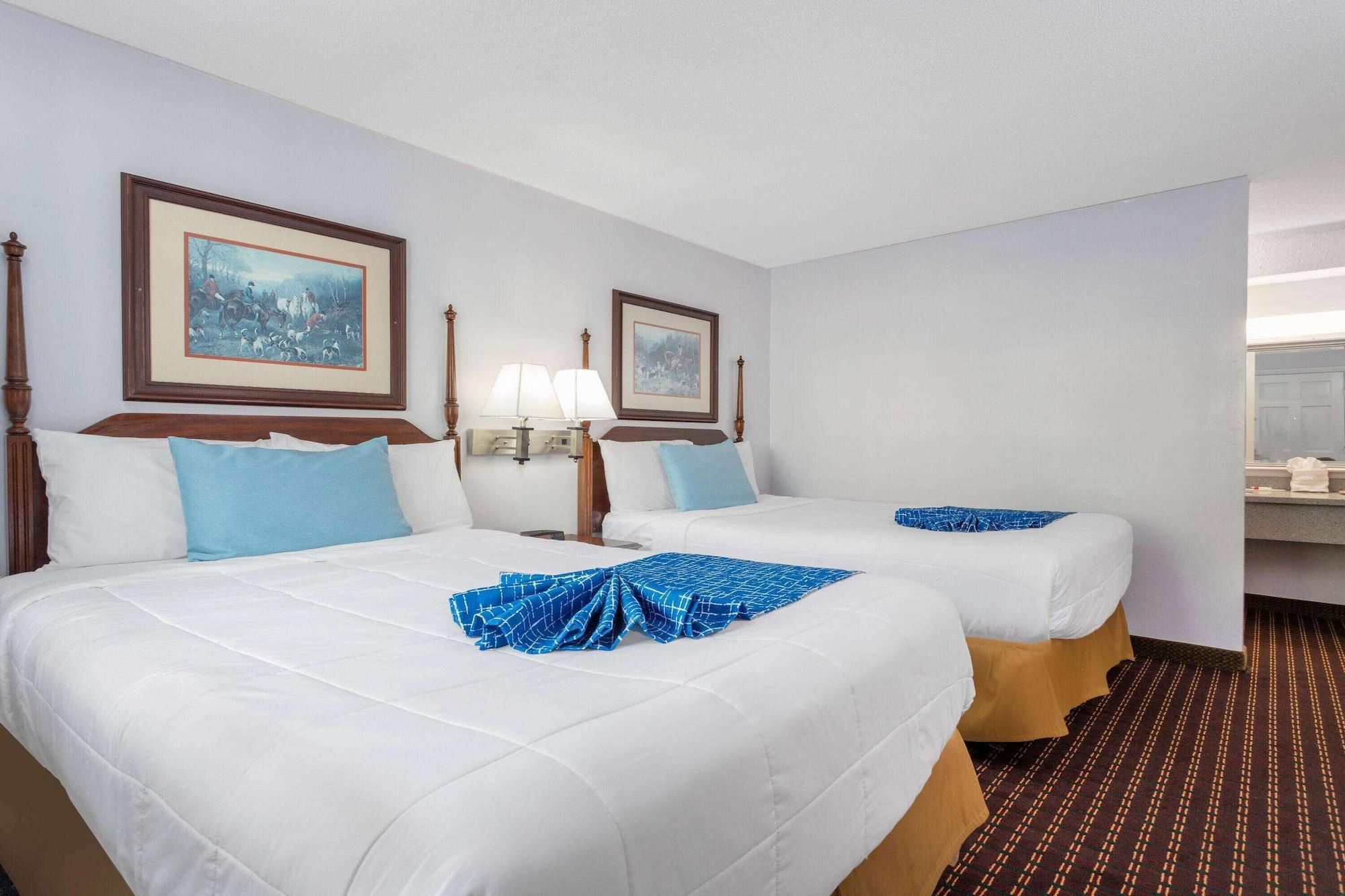 Travelodge By Wyndham Cape Cod Area West Dennis Dış mekan fotoğraf